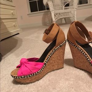 FLASH SALE Wedge Heels