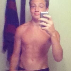 Meet your Posher, Dillon