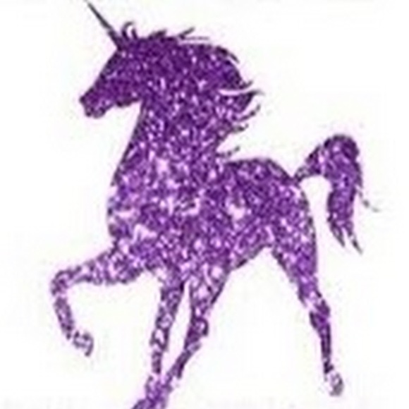 Meet your Posher, Kay - Picture 1 of 1