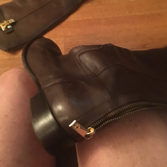 Pristine Tory Burch Bak-Zip LOGO Leathr Knee Boots - Picture 4 of 4