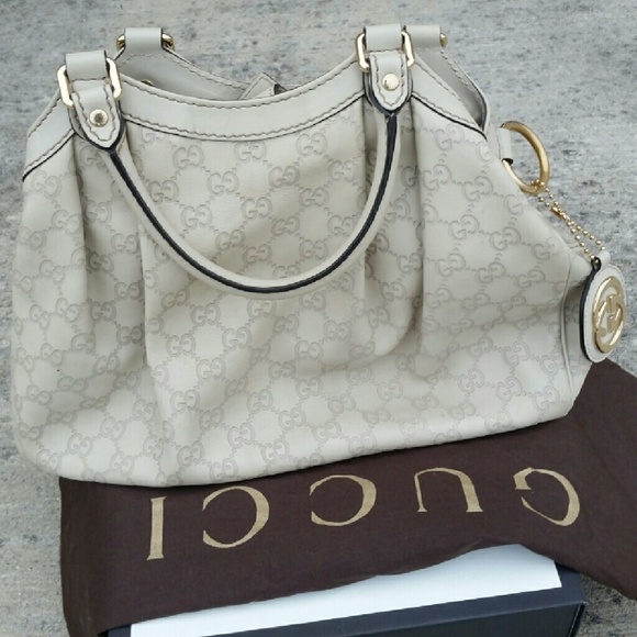 Gucci Medium Sukey
