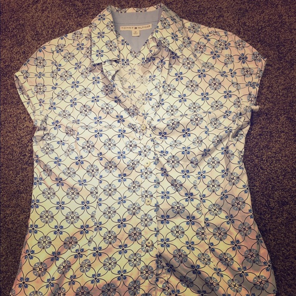 Short sleeve top