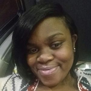 Meet your Posher, Stephanie