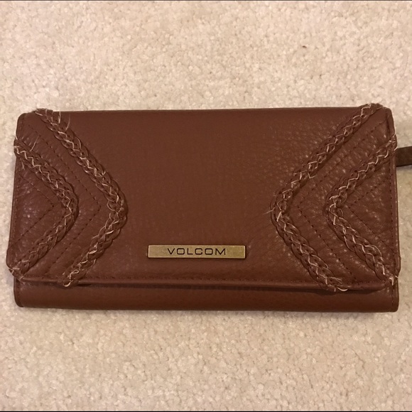 Volcom wallet