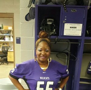 Meet your Posher, Yunakit