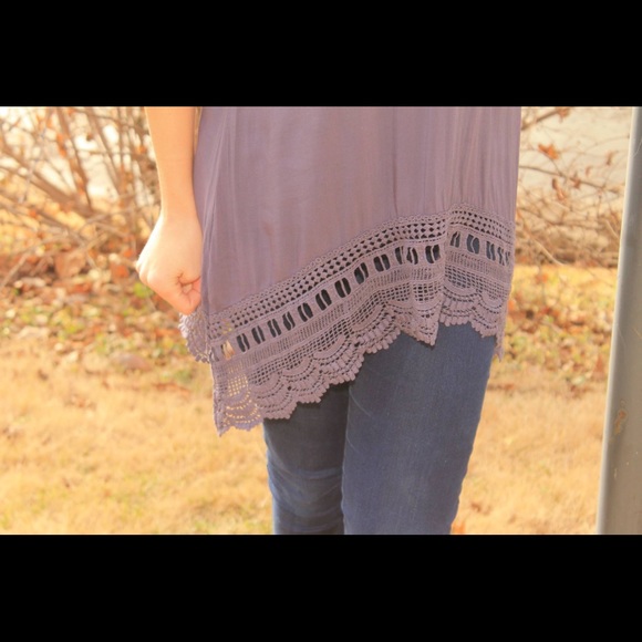 Monoreno Tunic