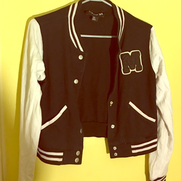 ❌❌SOLD❌❌Varsity light weight bomber