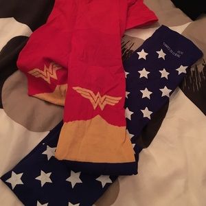 Wonder Woman tights