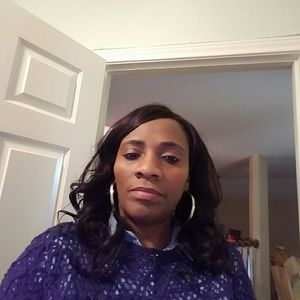 Meet your Posher, Helen