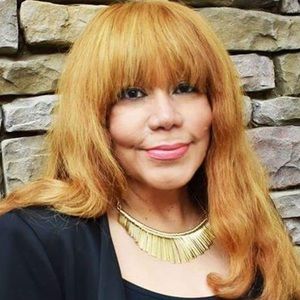 Meet your Posher, Charmaine