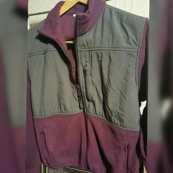 Columbia Zip Up Fleece
