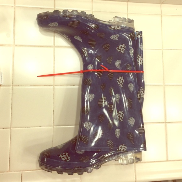 Toms Blue Raindrop Rain Boots Size 10