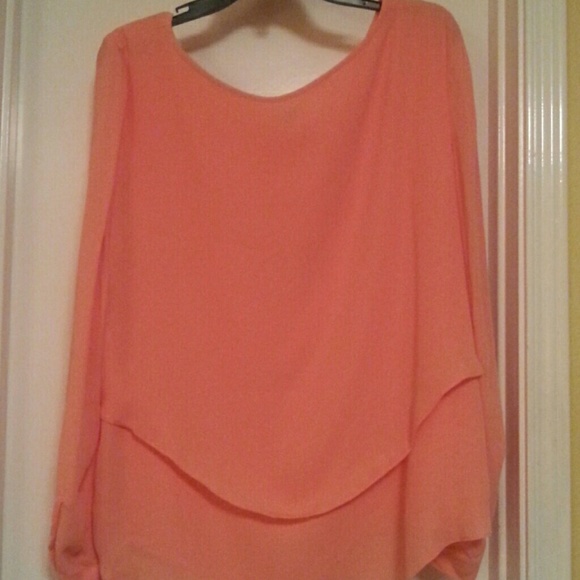 Blouse - Picture 2 of 2