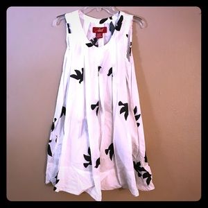Jack BB Dakota tank top. White with birds. Size S