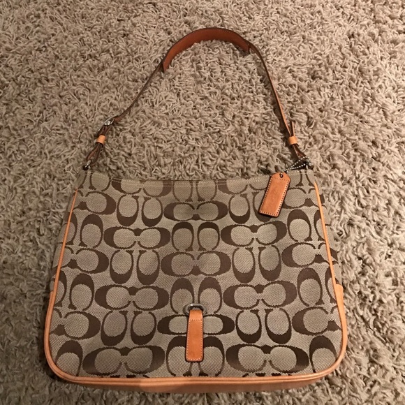 Coach handbag - Picture 2 of 2