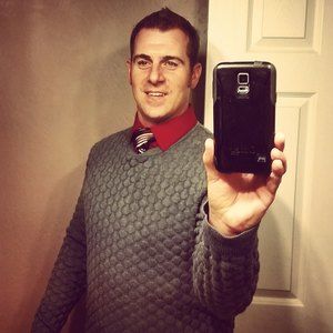 Meet your Posher, Dustin