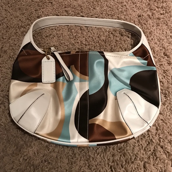 Coach Handbag - Picture 2 of 2