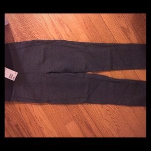 Gray H&M pants with elastic waistband. Brand new.