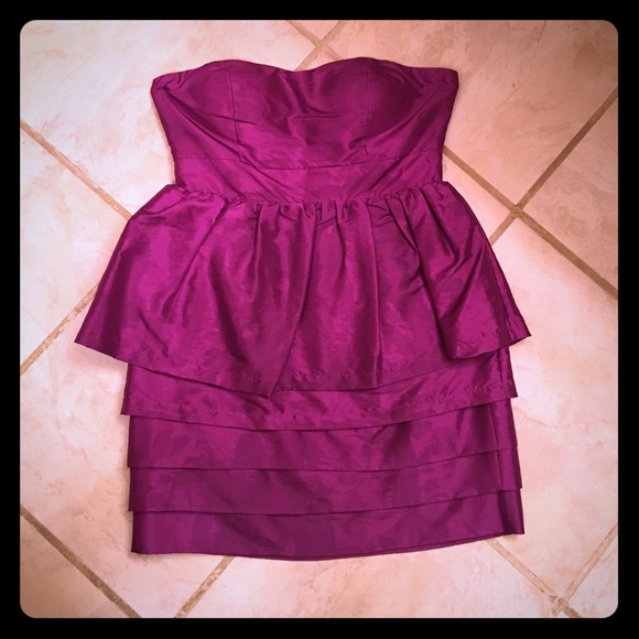 Strapless Sweetheart Neckline Cocktail Dress - Picture 1 of 4