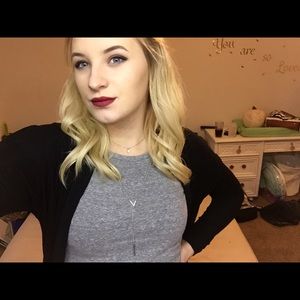 Meet your Posher, Mayva