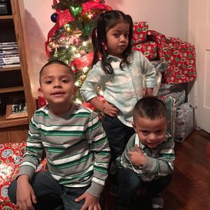 Meet your Posher, Rony