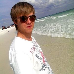 Meet your Posher, Artur