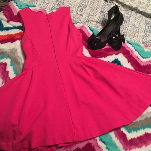 Hot Pink Mini dress - Picture 2 of 4