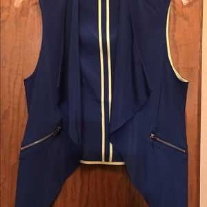 Express cropped vest