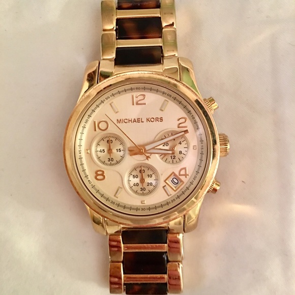 ❗️Sold❗️Michael Kors Tortoise Shell Watch - Picture 3 of 4