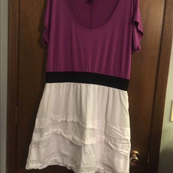 Torrid purple/black/white shutter dress 2 2x