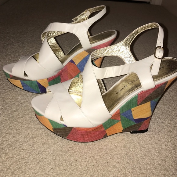 Adrianna Papell wedges