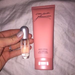 Estée Lauder Pleasures lotion and travel perfume