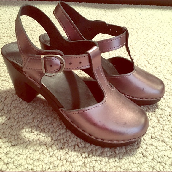 Platform pewter metallic Sven clogs from anthro