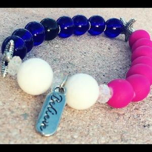 Beautiful bracelet reminds us to believe