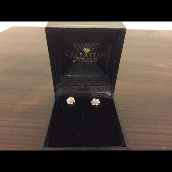 Diamond studs