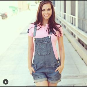 Meet your Posher, Veronica