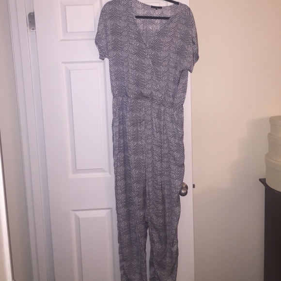Shortsleeve satin printed jumpsuit