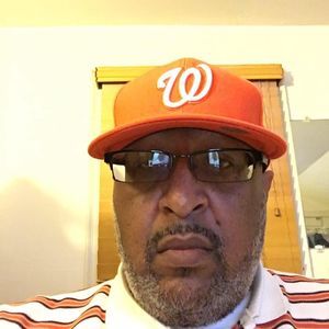 Meet your Posher, Everett