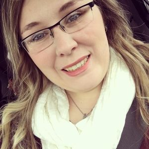 Meet your Posher, Kaleigh