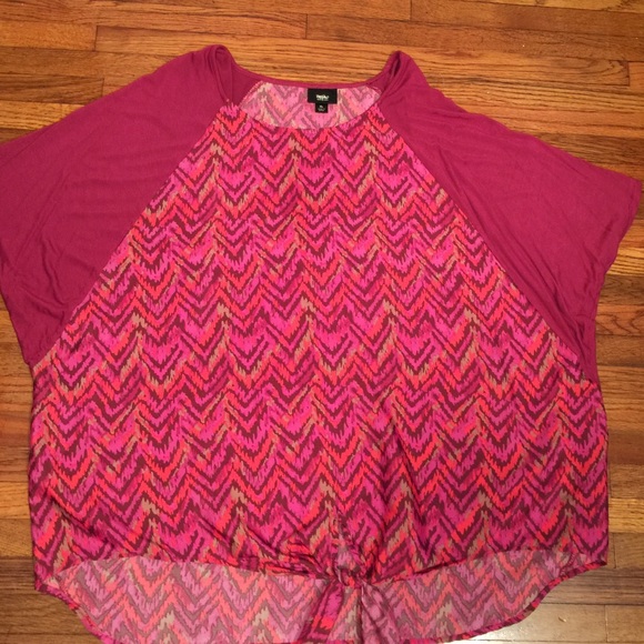Oversized, Chevron top with dolman sleeves. XL. - Picture 3 of 4