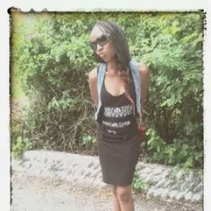 Meet your Posher, Elizabeth