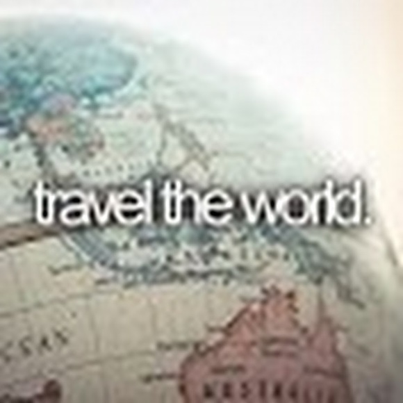 Meet your Posher, Nora - Picture 1 of 1