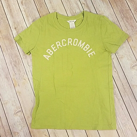 ABERCROMBIE AND FITCH t-shirt