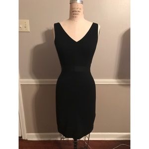 Theory Brand Little black dress. ✔ Slightly worn.