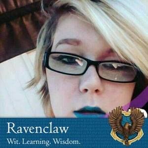 Meet your Posher, Carmen