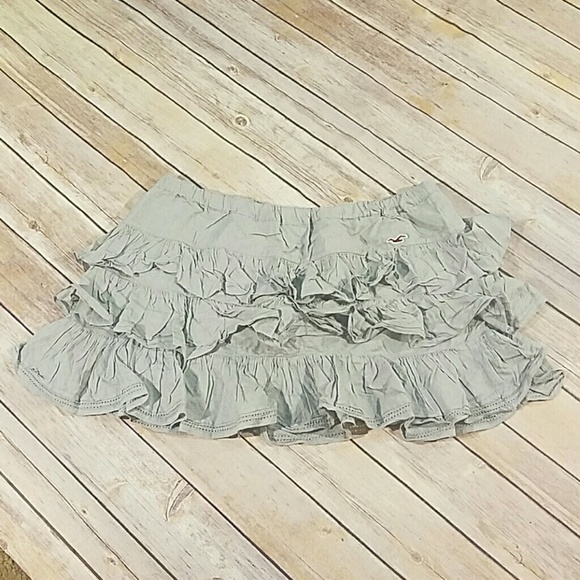 HOLLISTER grey shirt