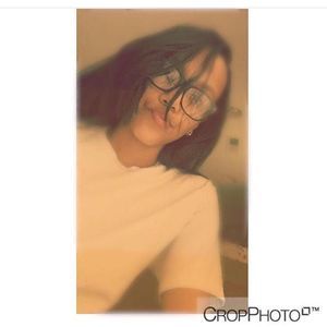 Meet your Posher, Leslie