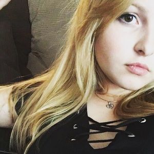 Meet your Posher, Valerie