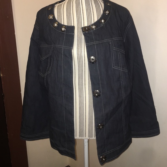 Plus size jacket size 22w - Picture 4 of 4
