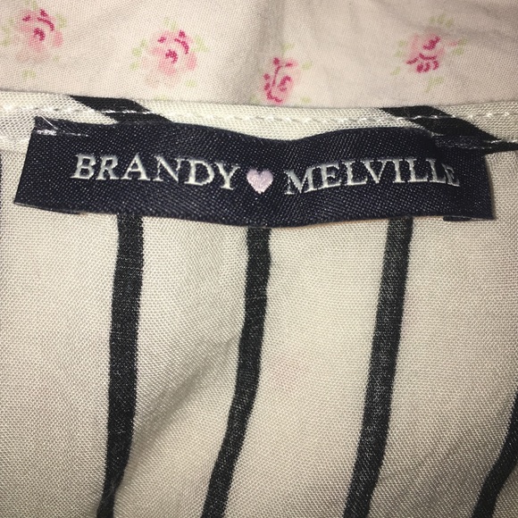 Rare Brandy Melville❤ - Picture 3 of 3